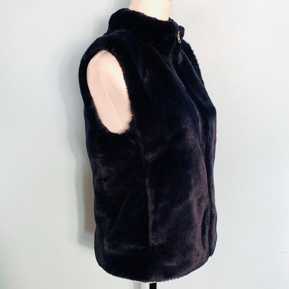 J. Crew Factory Navy Faux Fur Vest Size Small - Picture 5 of 9